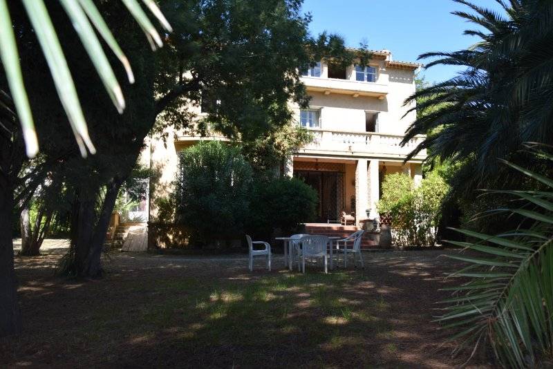 hotel a vendre sainte maxime