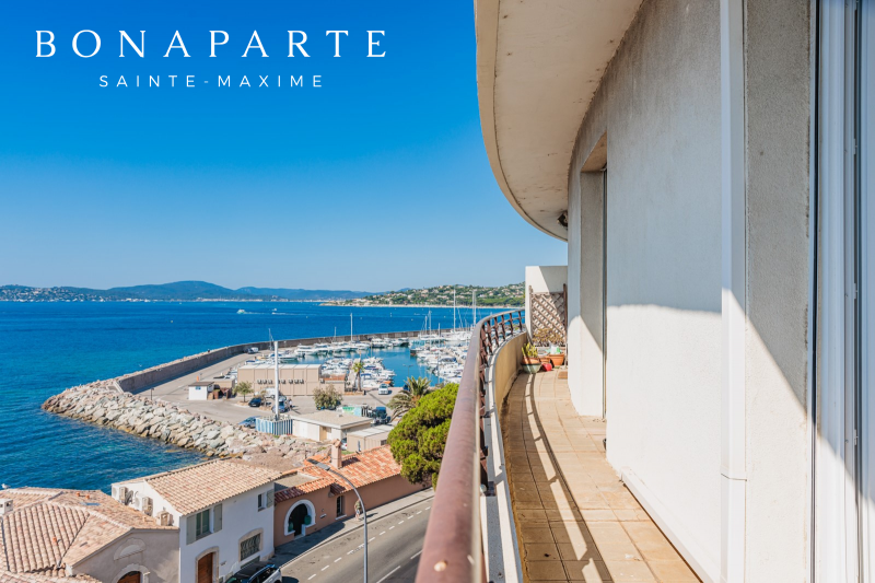 Acheter un appartement en centre-ville de Sainte Maxime avec vue mer