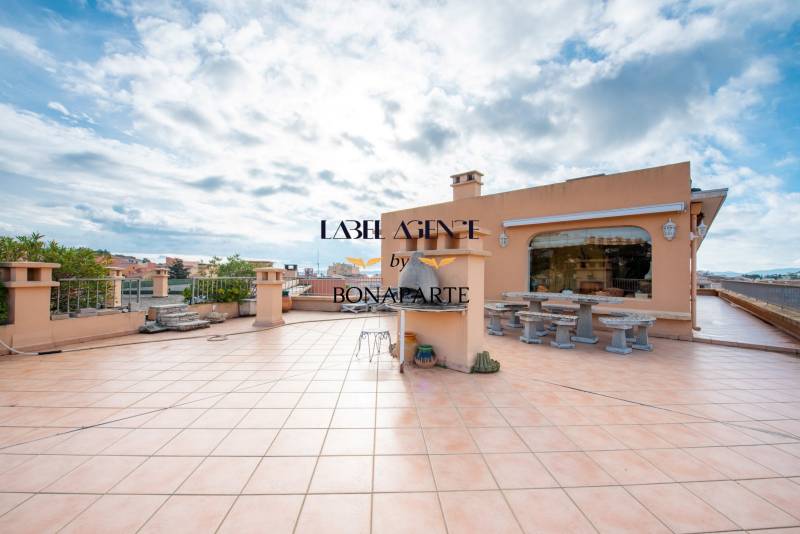 Appartement toit terrasse Sainte Maxime
