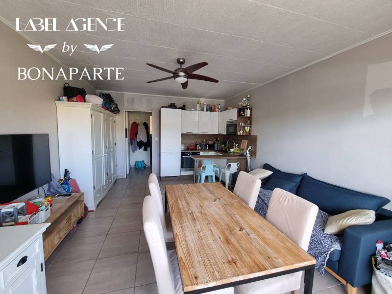 Appartement rénové centre-ville de Sainte Maxime