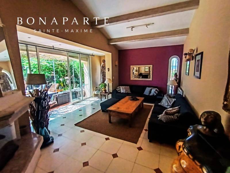 Agent immobilier dans le var 83120 Sainte Maxime, Grimaud