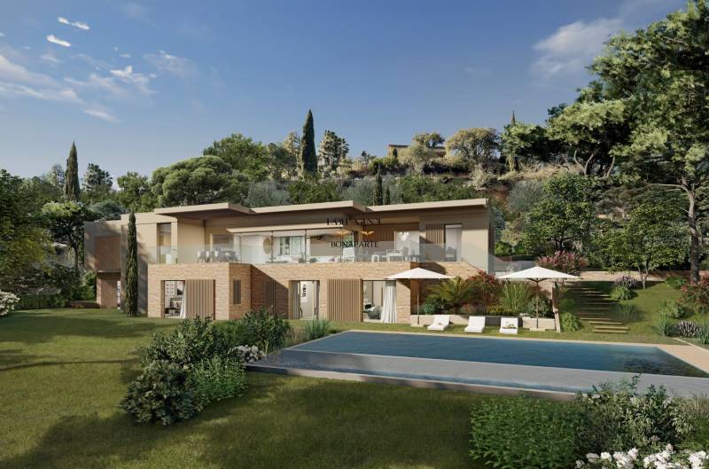 A vendre Golfe de St Tropez villa vue mer