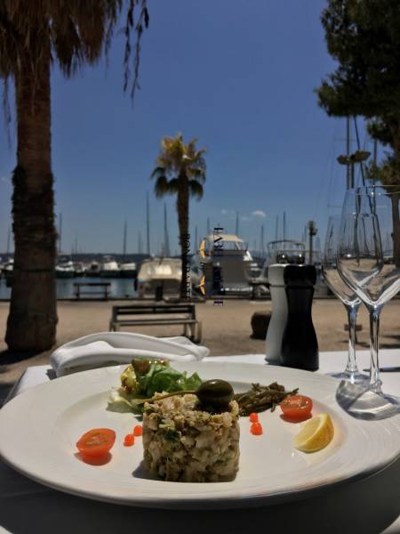 Fonds de commerce à vendre de restauration licence 4 Bandol  