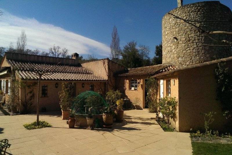 villa provençale à vendre plan de la tour